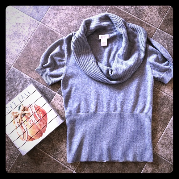 Candie's Sweaters - Candie’s short sleeved cowl neck sweater